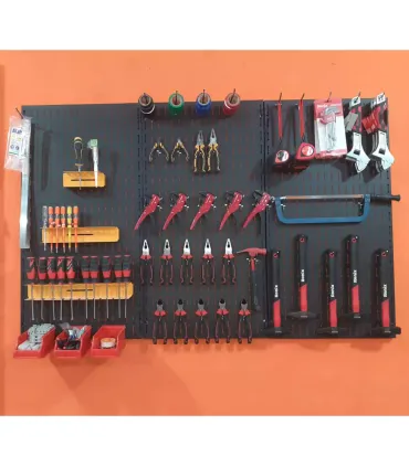 استند ابزار افقی 100×50 با ابزارهای متنوع و منظم برای هر کارگاهی مناسب است. نظم‌دهی و دسترسی آسان به ابزارها را فراهم می‌کند.